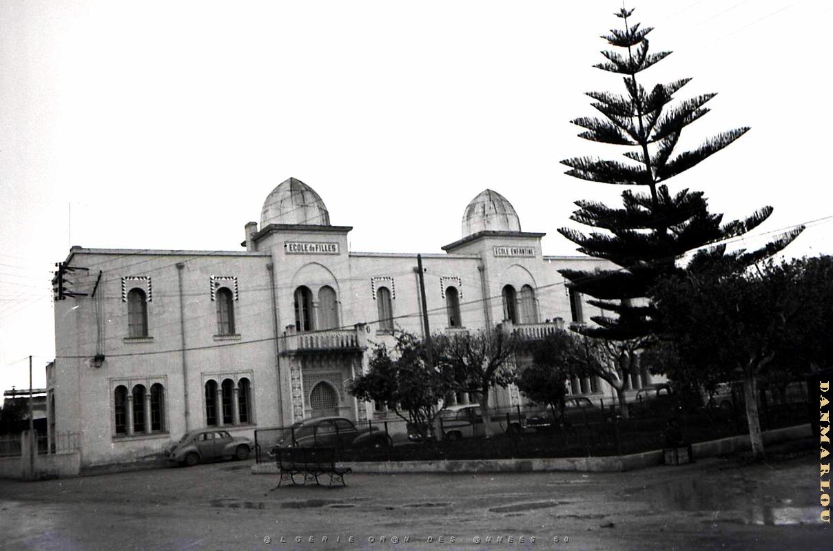 Ain tedeles 508- ecole de filles COLLECTION DES AMIS DE ND DE SANTA CRUZ.jpg